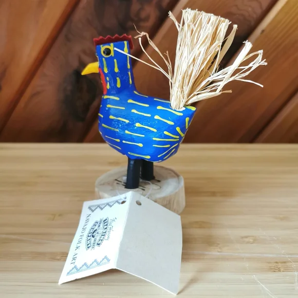 Signed Lawrence Herbert Navajo Folk Art Rooster Carving - Picture 8 of 9